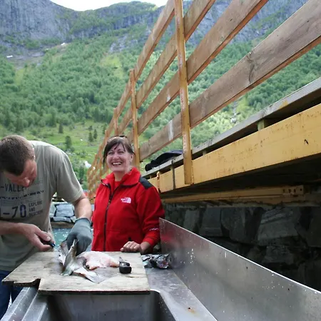 Fjordhytte-16 Direkt Am Sognefjord In Bjordal, Mit Mietbaren 9,9 Ps Bis 60 Ps Motorbooten
